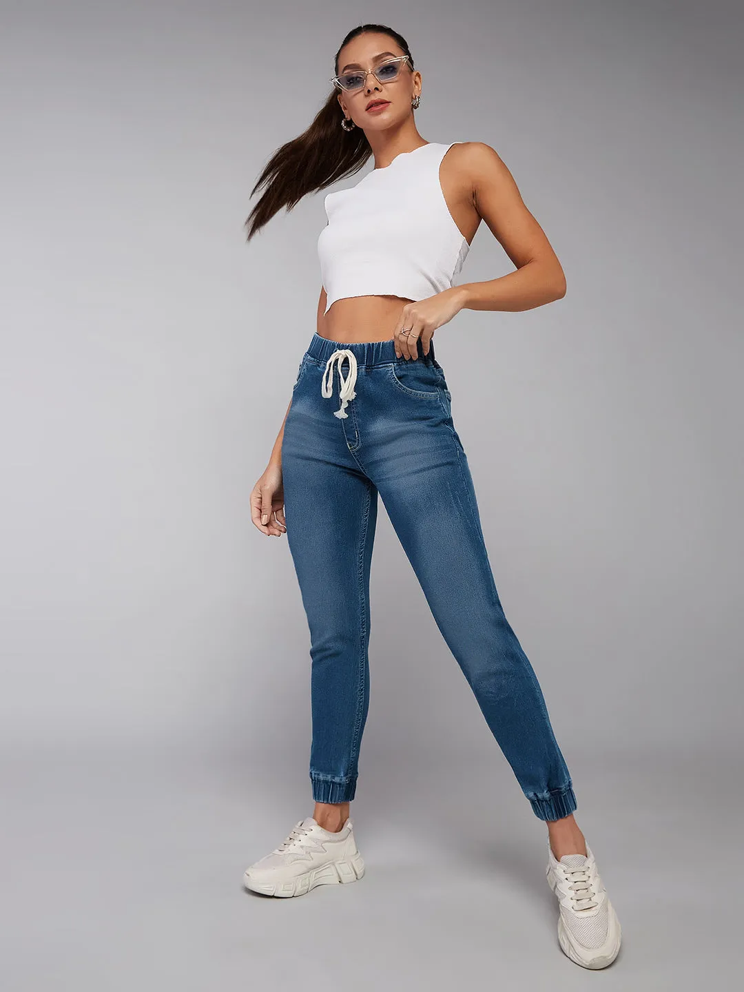 24/7 comfort Women's Navy Blue Relaxed Fit Mid Rise Scraped Denim Stretchable Jogger Pants