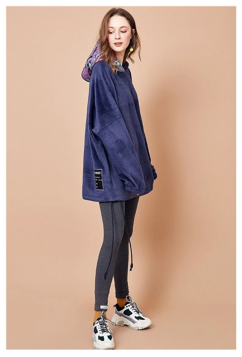ARTKA OVERSIZED HOODIE WITH MULTI COLOR PRINT HOOD