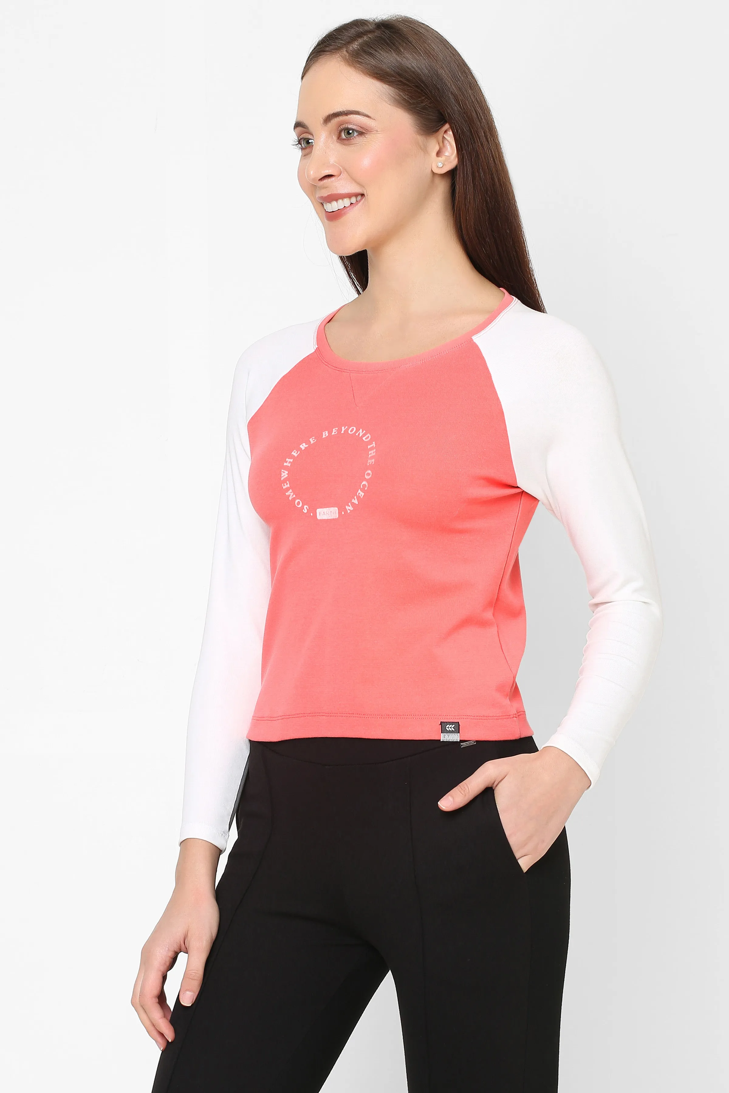 BOAT NECK RAGLAN SLEEVE PRINTED COTTON CROP TEE