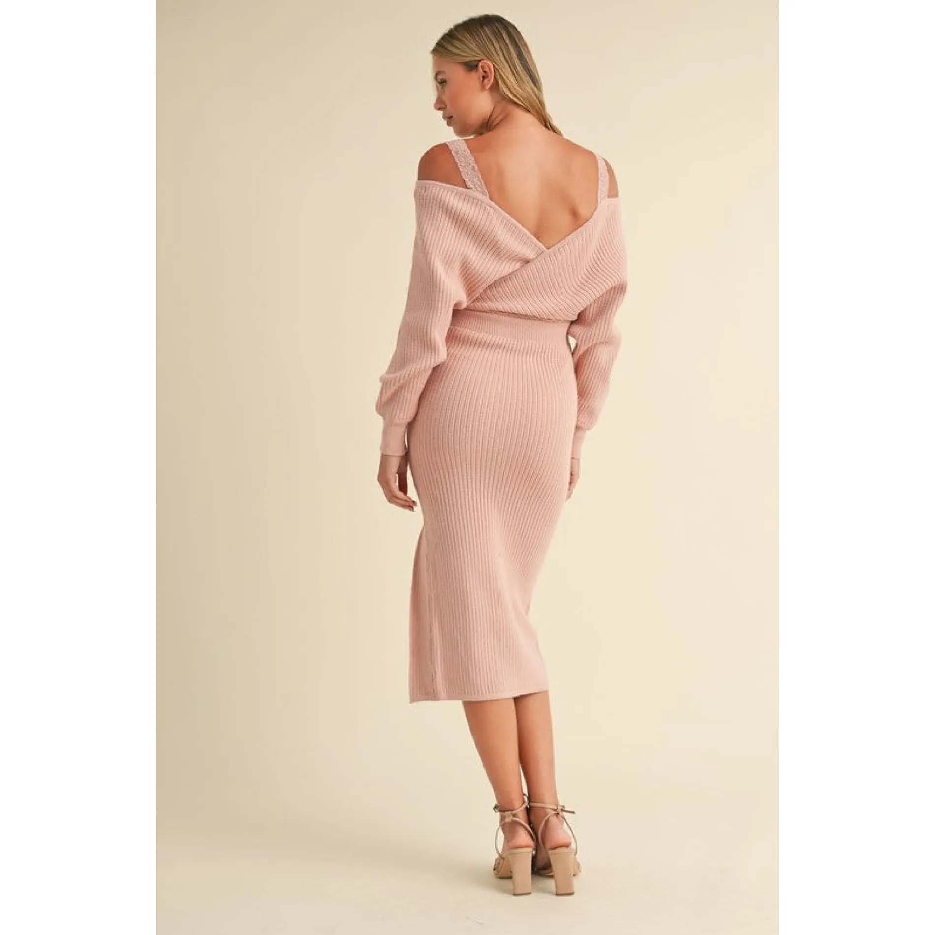 Chic Midi Sweater Dress