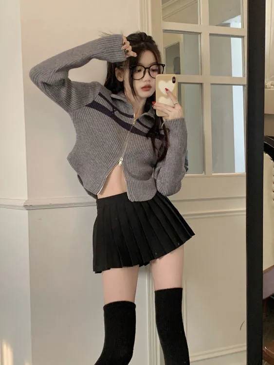 christmas outfit Sonicelife Vintage Striped Zip Up Cropped Cardigan