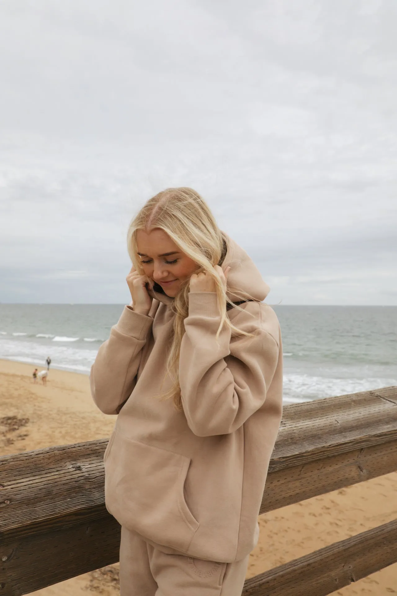 FILWTLYC HOODIE // SAND
