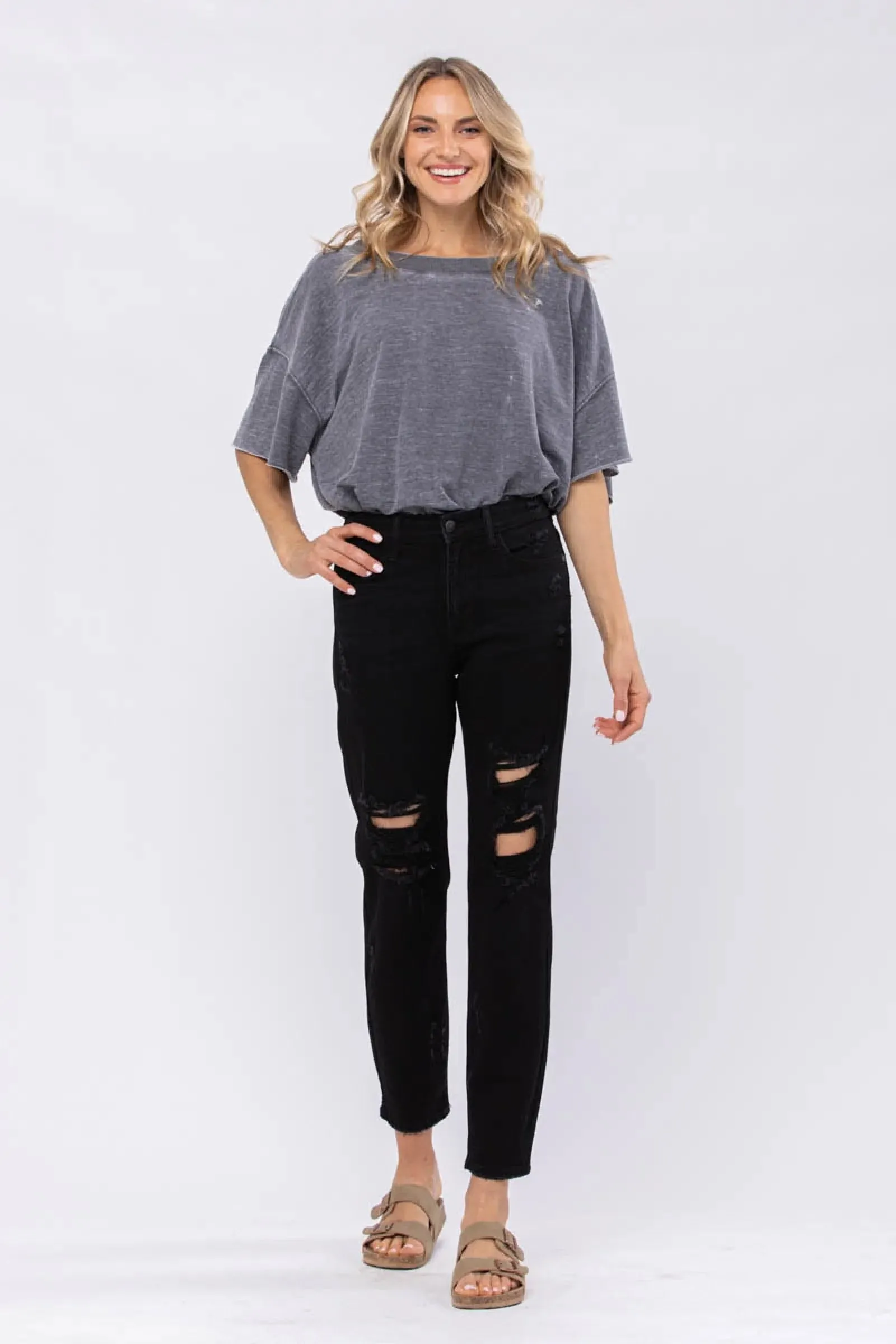 Judy Blue Plus Distressed Boyfriend