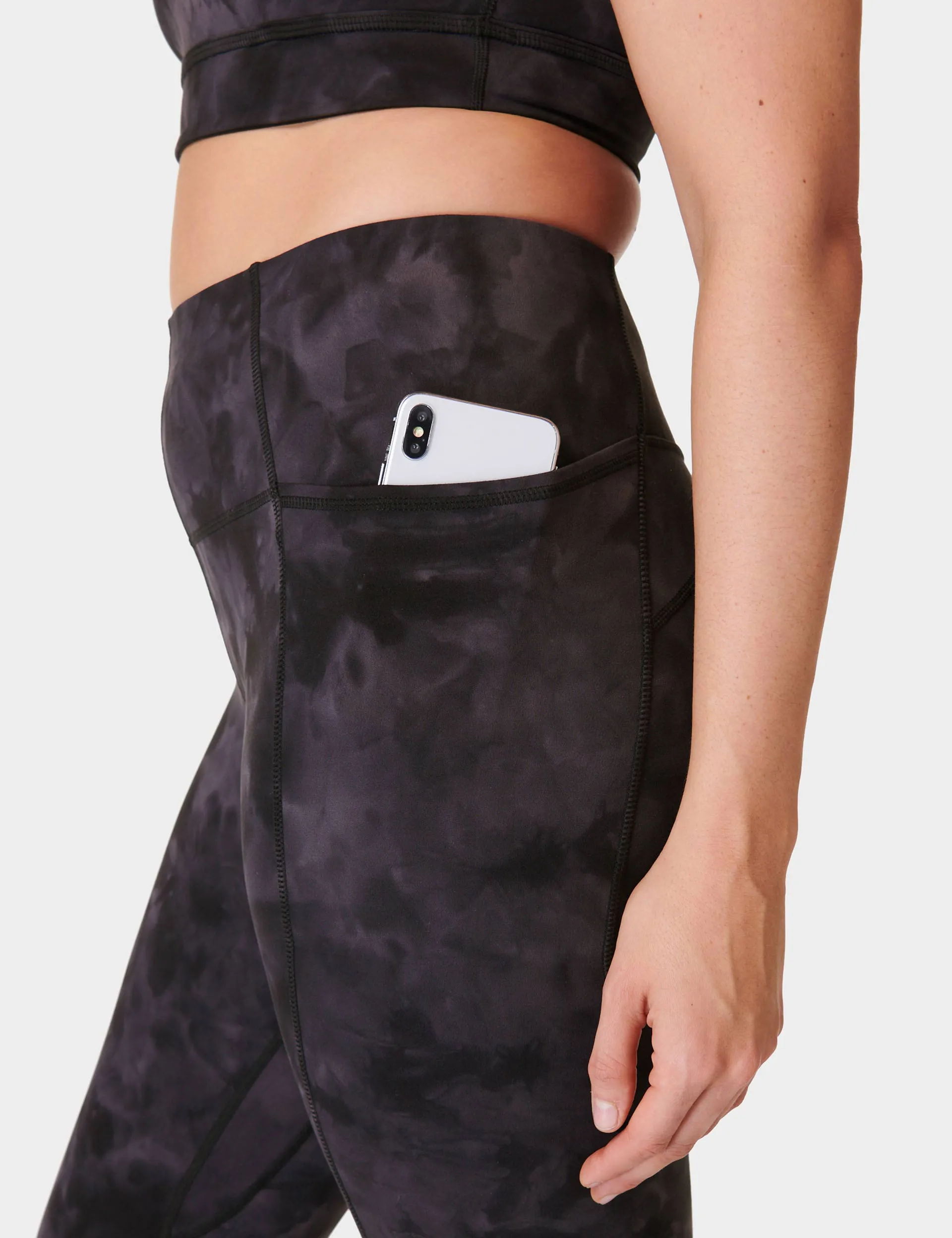 Super Soft 7/8 Yoga Leggings - Black Spray Dye Print