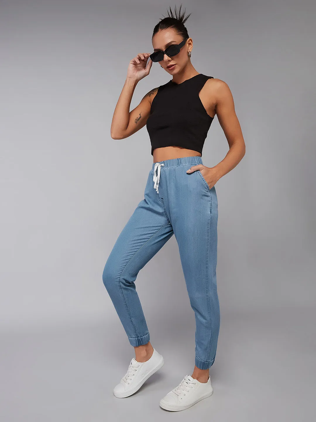 Women's Blue Mid Rise Non-Stretchable Denim Joggers